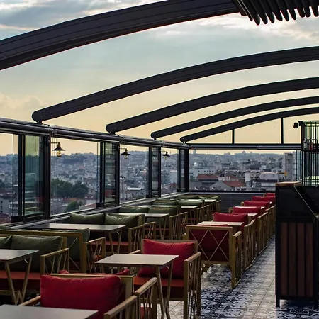Grand Balyan & Restaurant Istanbul