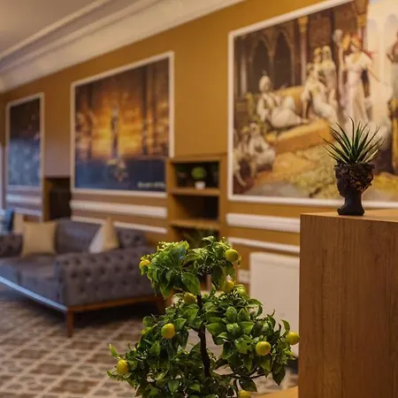 Grand Balyan & Restaurant 호텔