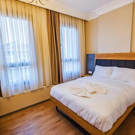 Grand Balyan & Restaurant Отель