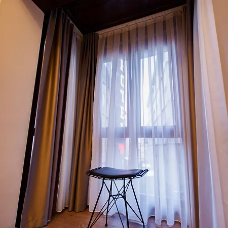 Grand Balyan & Restaurant