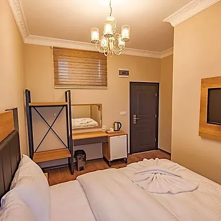 Grand Balyan & Restaurant 3*