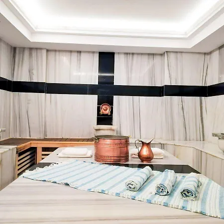 Grand Balyan & Restaurant 3*